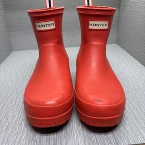 Hunter Women's Play Short Rain Boots Size 7 Red Waterproof Rubber Chelsea